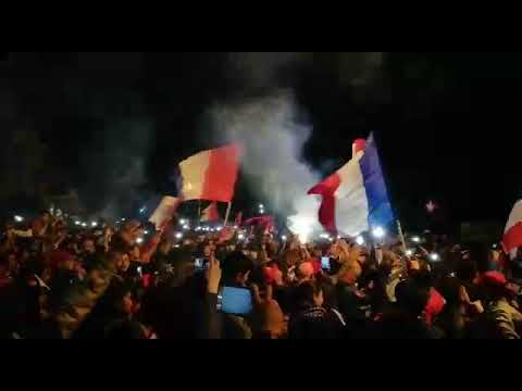 "Luna de Xelaju." Barra: Sexto Estado &bull; Club: Xelajú