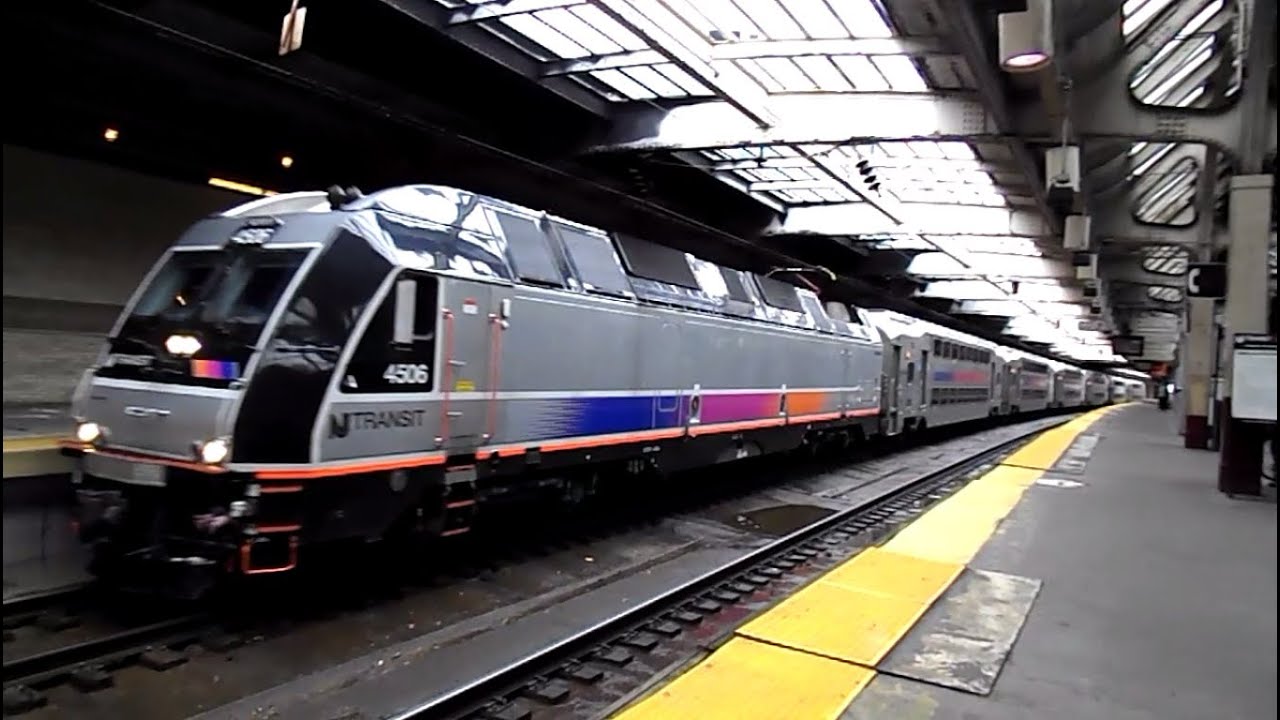 New Jersey Transit HD: ALP-45DP 4506 Making Mode Change with RVL Train @ Newark Penn