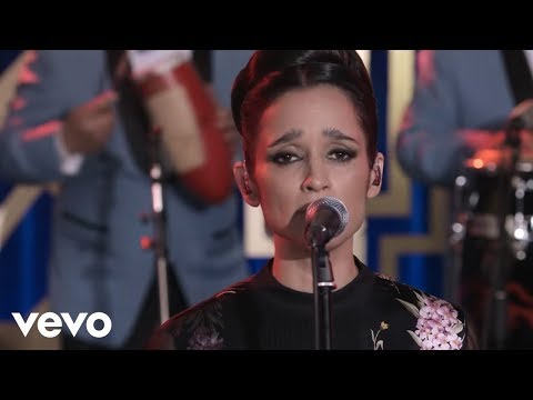 La Sonora Santanera - El Ladrón ft. Julieta Venegas