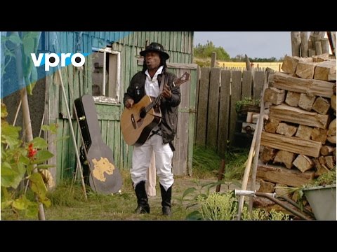 Brushy One String - Chicken in the Corn (@Into The Great Wide Open 2014)