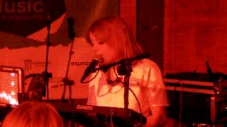 Little Boots -   Taste It (New Track LIVE at SXSW)