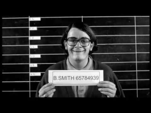 Qoob TV - POCKET - Short Film By James Pilkington - Sub Ita