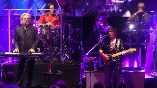 &quot;I Cant Go for That&quot; Daryl Hall &amp; John Oates@Mann Center Philadelphia 8/7/21