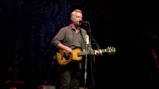billy bragg: accident waiting to happen