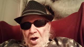 &quot;SANTA CLAUS IS COMING TO TOWN,&quot; BY BURL IVES &amp; MIMED BY FRANK LEEPER &amp; SEE LINK IN THE DESCRIPTION.