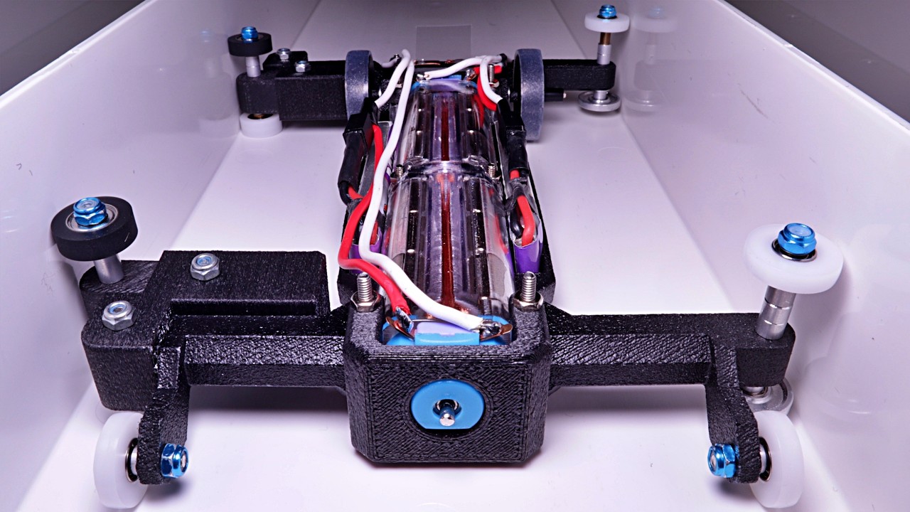 ミニ四駆10個分のモーターを内蔵。200g超で2秒切りする怪物が生まれる【ルール無用JCJCタイムアタック】