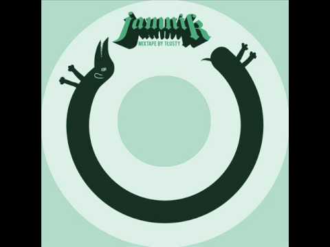 Jamnik Mixtape - Tłusty - 04. Jamniczek (Blend By 2sty)