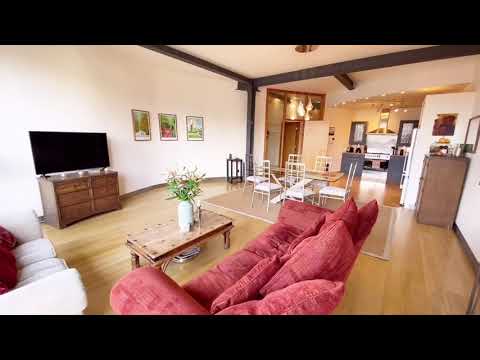 Characterful Two Apartment, Simpsons Fold West, 22 Dock Street, Leeds City Centre