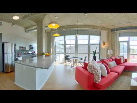 Check 1 Bedroom 1 Bathroom Apartment in Virtual Tour, Charlton Street, Everett