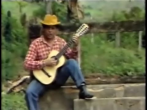 Téo Azevedo No Programa Na Beira Da Tuia No Ano De 1984