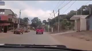 Bus se accidenta en la Democracia Huehuetenango por culpa de vehículo