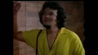 Download lagu FILM Rhoma Irama & Rika Rahim - Melodi Cinta full movie - original 99 persen HD @ aje kelana channel mp3