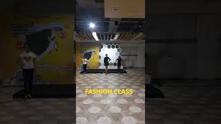 Download lagu memyala nii model2 cantik latian catwalk 💃| #fasionclass #newgeneration #catwalk #model mp3