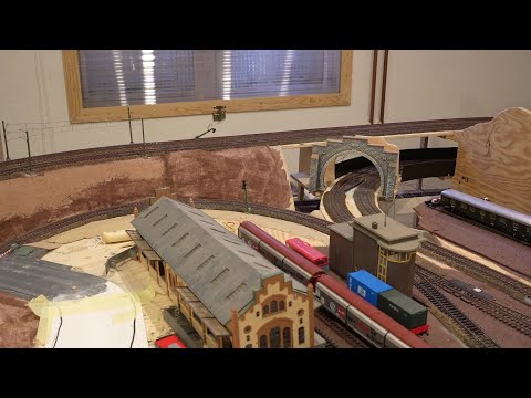 Marco's Model Railway Part 69 – Tunnel Portal and Landscaping