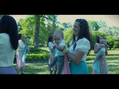 Tipa-Tapa tantsuring tantsuga "Maalides head"