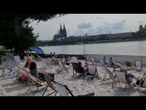 Köln am Rhein Tanzbrunnen Strand chillen