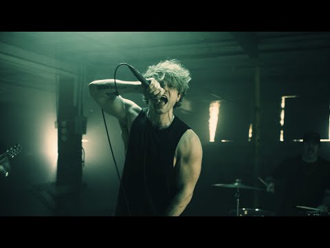 elijah - EASY TO DROWN [Official  Music Video]