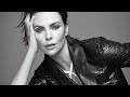 19 Amazing Photos Of Charlize Theron