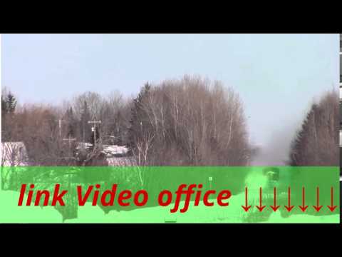 EPIC CATCH!!! Dashing Thru the Snow - CN Train 406 West at Salisbury, NB (Feb 3, 2015)