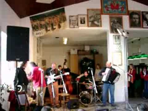 trimuzike - triste es lo cèl - live Montaretto (SP) Agostino Ciraci