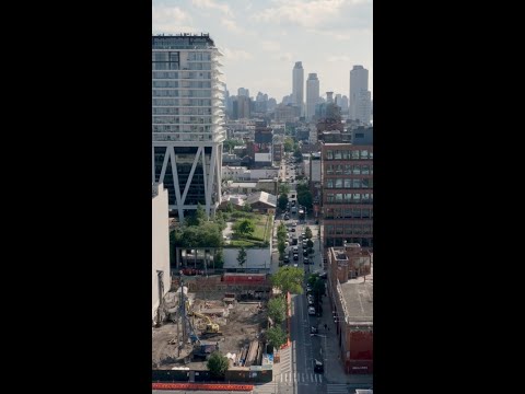 Colossal Media transforms Galaxy Z Fold7 into a work of art | Samsung