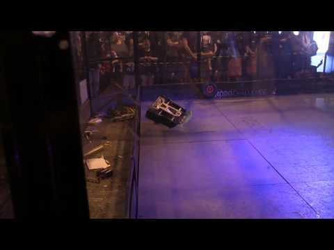 Robot Arena Insomnia 58 - Pendulum vs Loki 2