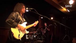 When My Guitar Cries / Lino and friends @ Bluescafe Apeldoorn (NL) 2013-11-01