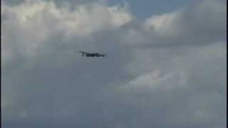 preview picture of video 'BBMF Lancaster at Rochester 25 7 09'