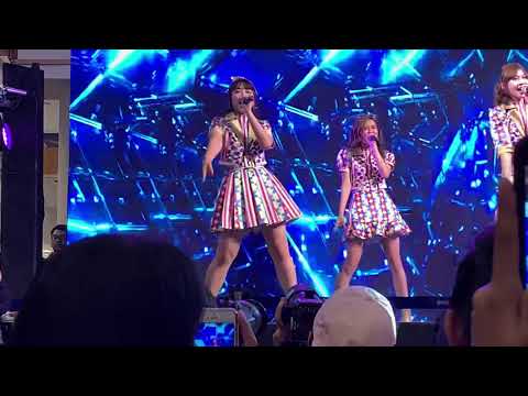 [FANCAM] Jane BNK48 Reborn  @CentralPlaza Chiangmai Airport