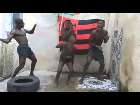 Mc Langa dança do ombrinho