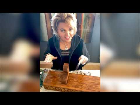How to Get a WOOD LOOK or Enhance Your Wooden Surfaces Wood Stain Gel Stain, Heirloom Traditions