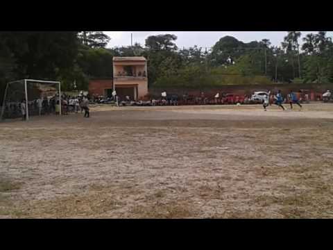 gol no campo da maiobinha