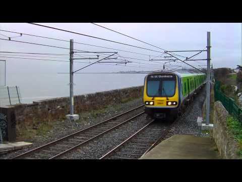 Irish Rail DMU 29411 - Booterstown Station