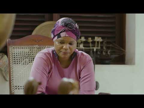 Sultan Manoa arudi na kupata utawala umegeuka - #SanuraSeasonFinale tonight.