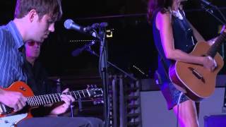 Susanna Hoffs performing &quot;Eternal Flame&quot;at Sunset Sessions