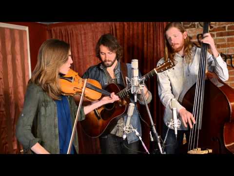 The Stray Birds - "When I Stop Dreaming" (Echo Sessions EP)