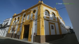 preview picture of video 'El Mercado de Abastos de Guadalcanal, Sevilla, era una antigua Iglesia'