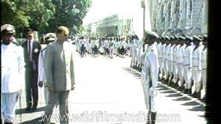 Rajiv Gandhi escapes an attempt on his life by a S
