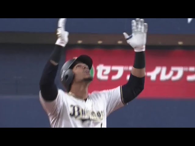 【8回裏】バファローズ・モヤ 2点タイムリー3ベースヒットで点差を広げる!! 2020/10/4 B-E