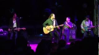 Michael Franti - Enjoy Every Second You Feel w David Lee-Sue