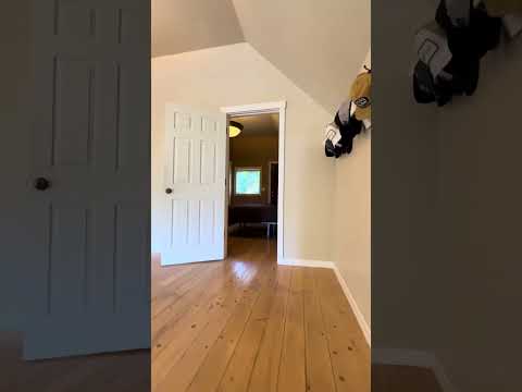 BEAUTIFUL 2BED PLUS BONUS MILWAUKIE HOME – WOOD FLOORS & TONS OF CHARACTER! property video