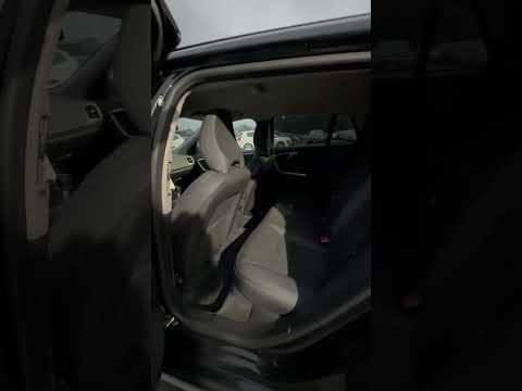 фото volvo v60 i 0