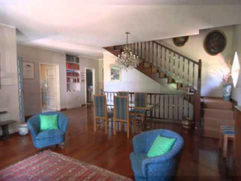 NIELLA TANARO - a charming and spacious modern-day villa set in a 2000 sq meter garden