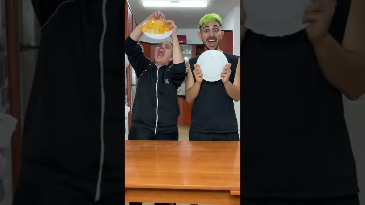 LOL! I Trick My MOM! Slime Prank! #shorts