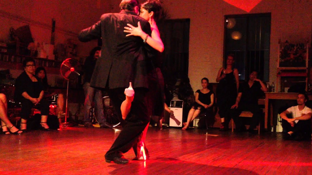 Nick Jones & Diana Cruz, Sydney, Nov 2014 by Julio De Caro