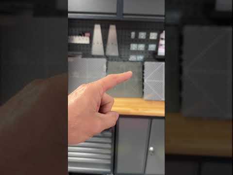 Comparatif des dalles de sols polypropylènes : Qualité supérieure vs bas de gamme