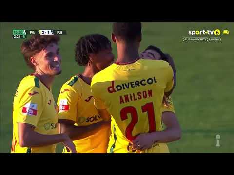 Summary: P. Ferreira 2-2 FC Porto B - Portugal My Super League | sport tv