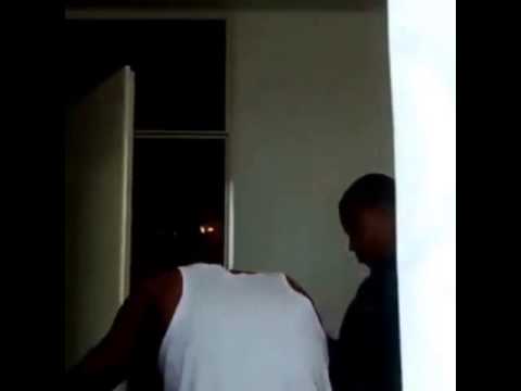 Tur Dia - Ora b'a kere ku bo ta gangster pero bo mama ta mas kubo