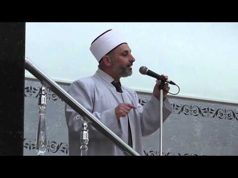 Hoxhë:Islam Nuredini - Hudbe:Shfrytëzoji pesë gjëra para pesë gjërave tjera