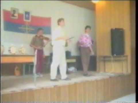 Moća i Stole - Izbjeglica (raspjevani ozrenci)